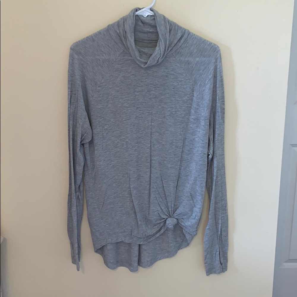 Old Navy stretchy turtleneck top
